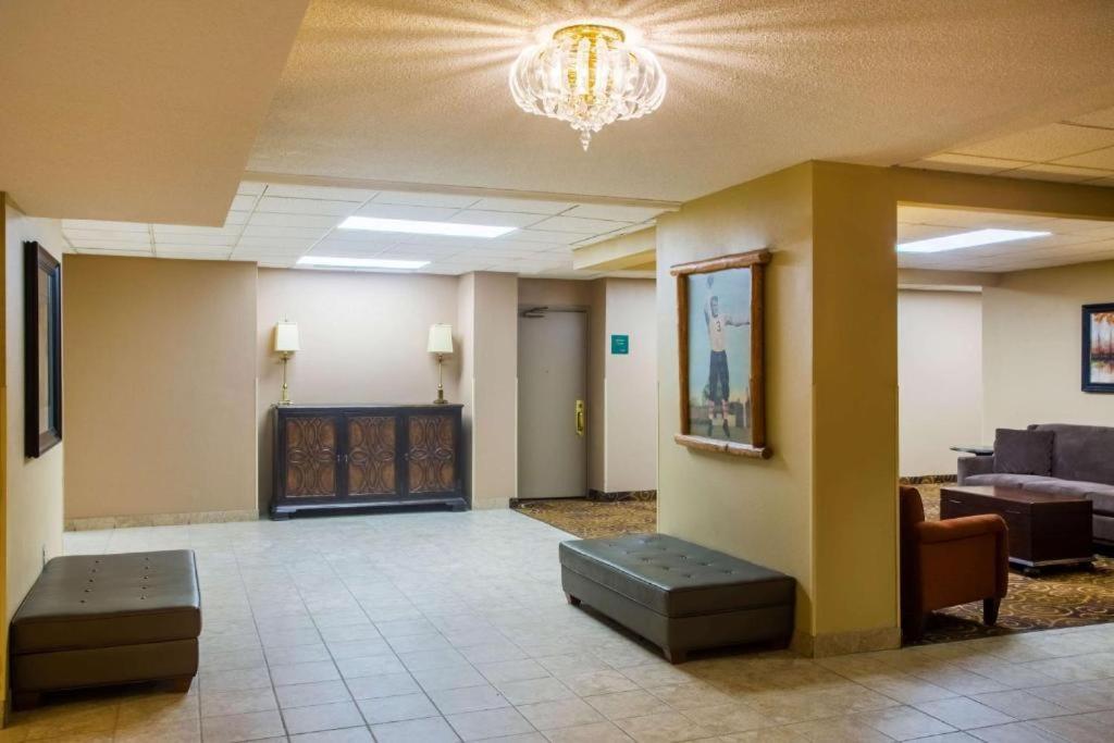 Riverfront Hotel إنترناشونال فولز المظهر الخارجي الصورة