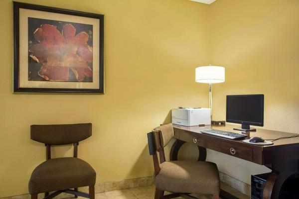 Riverfront Hotel إنترناشونال فولز المظهر الخارجي الصورة